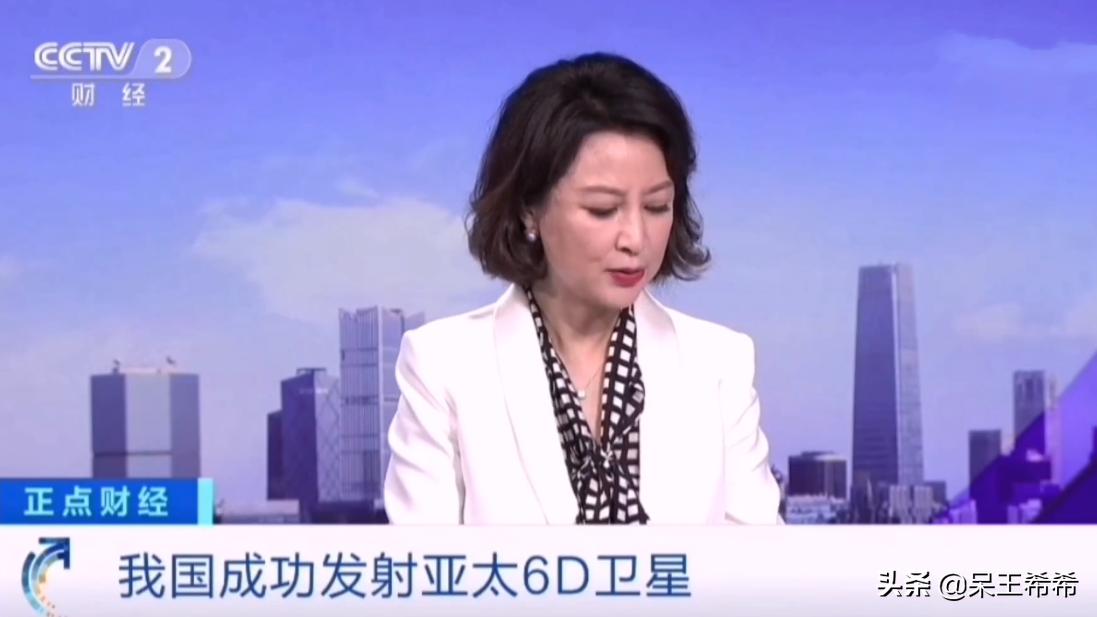 播新闻提词器故障,主持人提词器故障完整小品