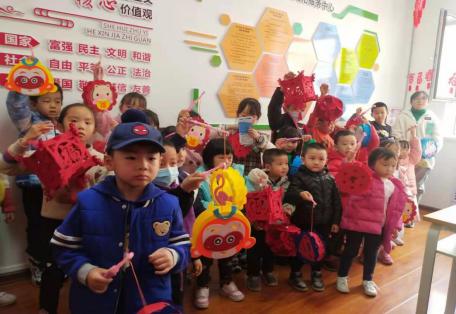 【品质安宁文明实践】培黎街道师大社区：做七彩花灯 闹喜乐元宵