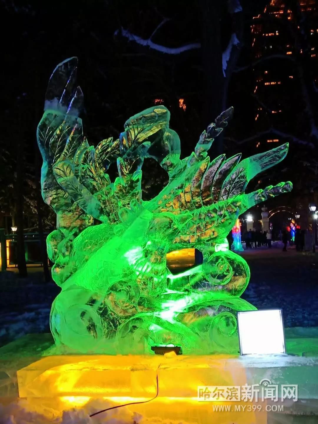 哈尔滨兆麟公园冰灯免费开放时间,哈尔滨第一届冰灯游园图片