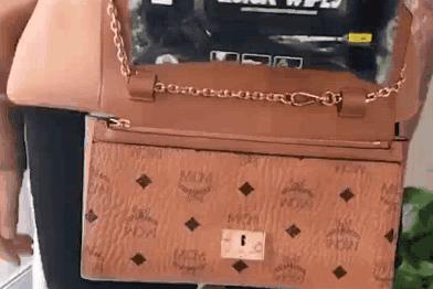 擦鞋神器鞋边发黄了怎么洗,小白鞋发黄神器靠谱吗