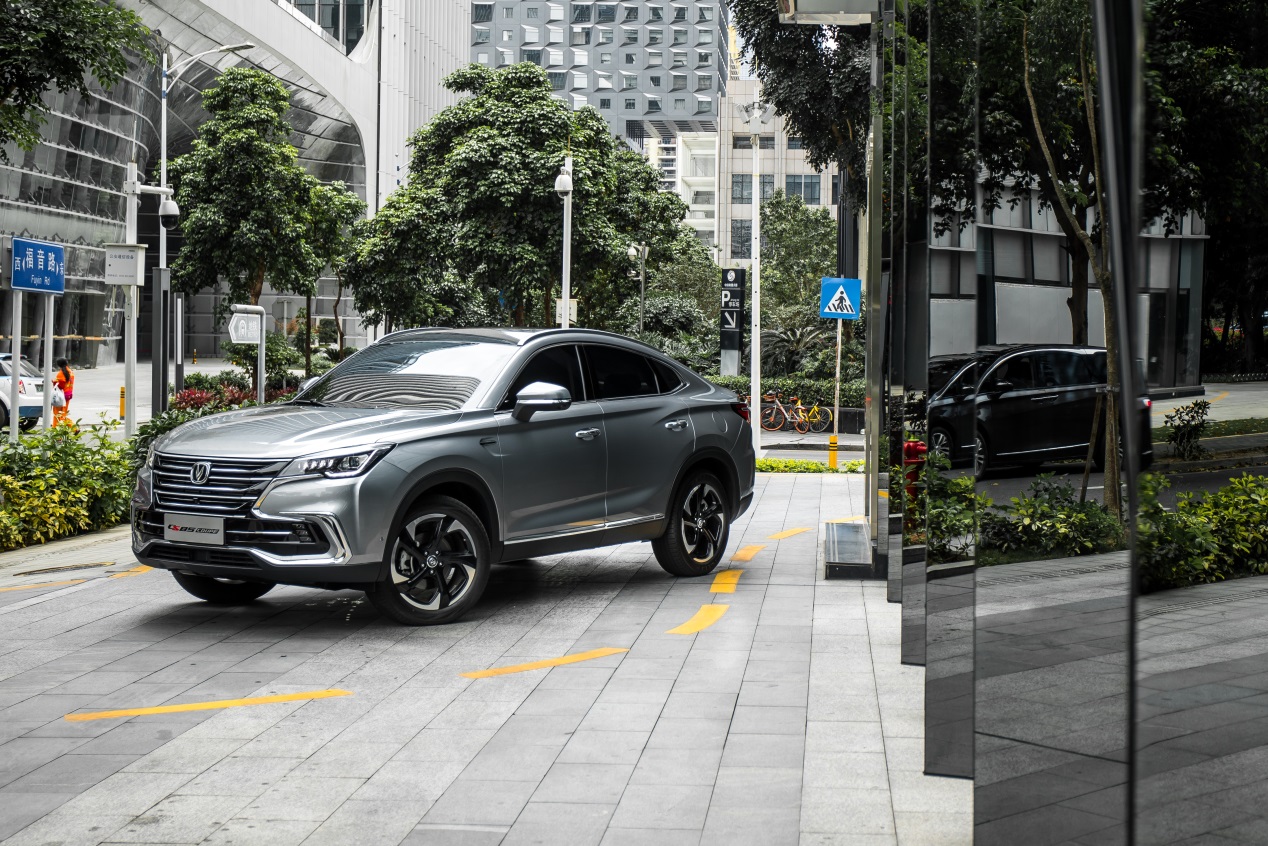 2021款长安cs85coupe口碑,长安新款cs85coupe自动挡还是手动挡