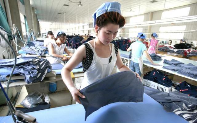 在广州服装厂打工一个月赚13000,广州制衣厂月入2万
