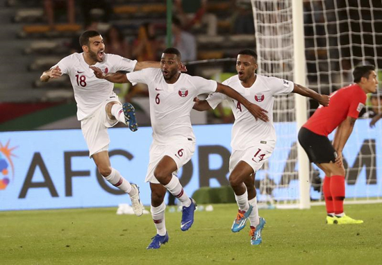 亚洲杯四强今晨产生西亚球队“欢乐三打一”