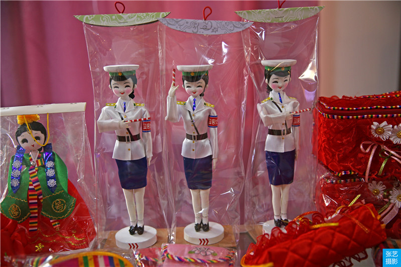 朝鲜涉外商店中的纪念品,朝鲜平壤涉外商店