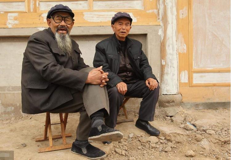 “有钱当没钱花”:村里老人常说的话,回头想想,不无道理