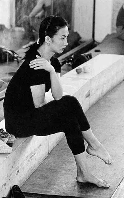 说张艺谋拍烂片，怼范冰冰是毯星，谁给了她毒舌的资本