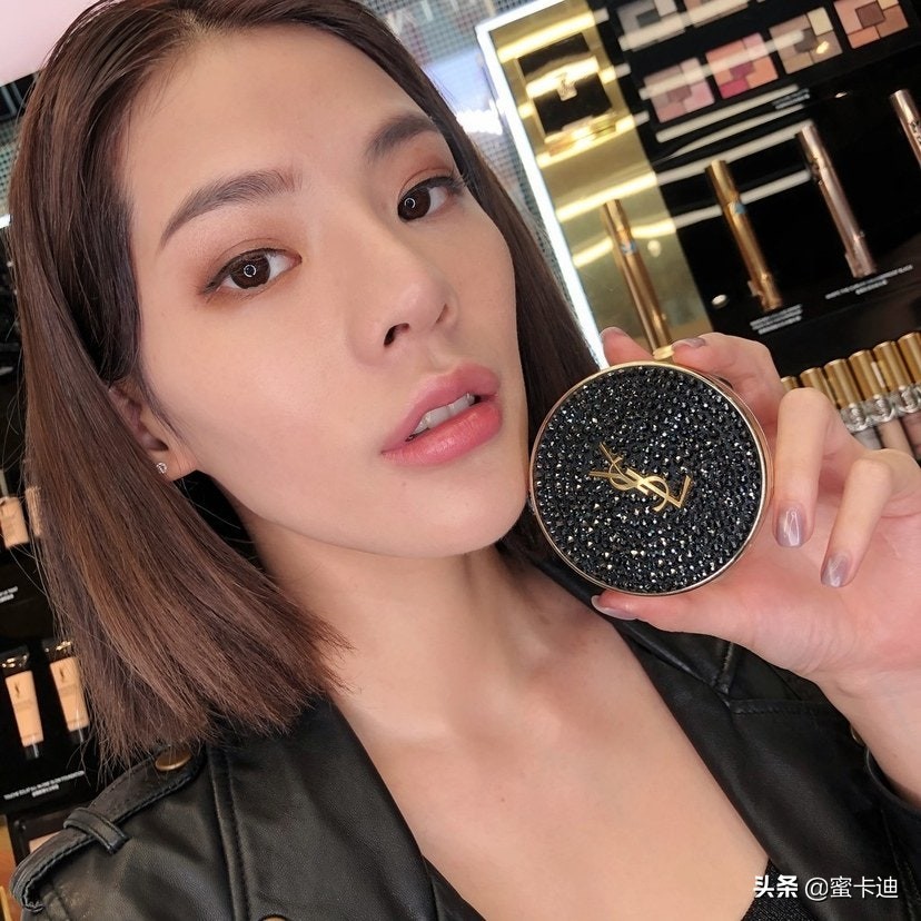 大牌遮瑕粉饼气垫二合一推荐,气垫粉饼遮瑕持久不脱妆第一名