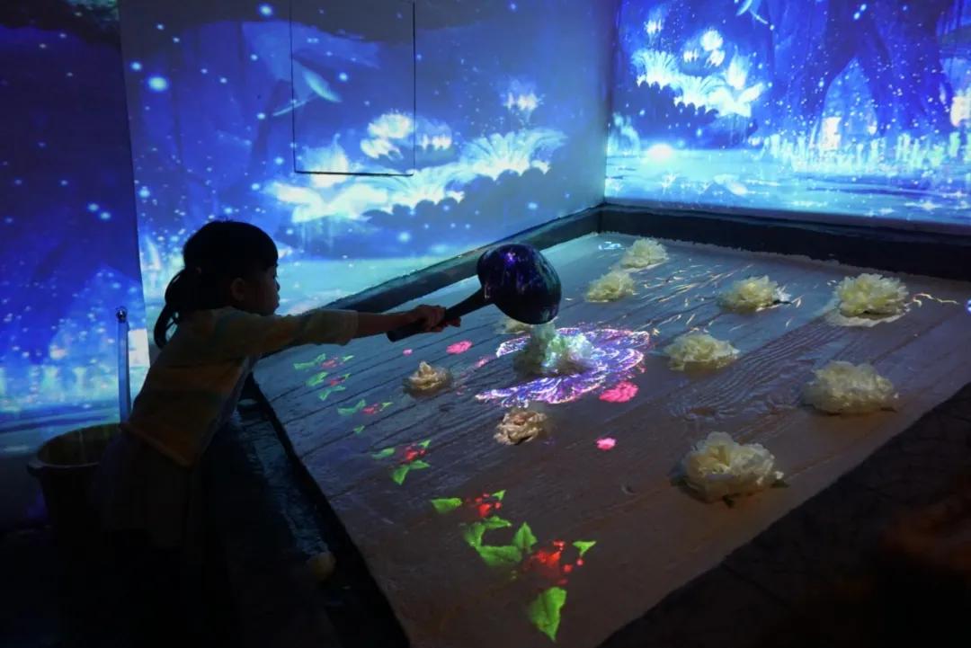 占地30000㎡！这艘建在安华汇天台上的巨船，竟是亲子乐园