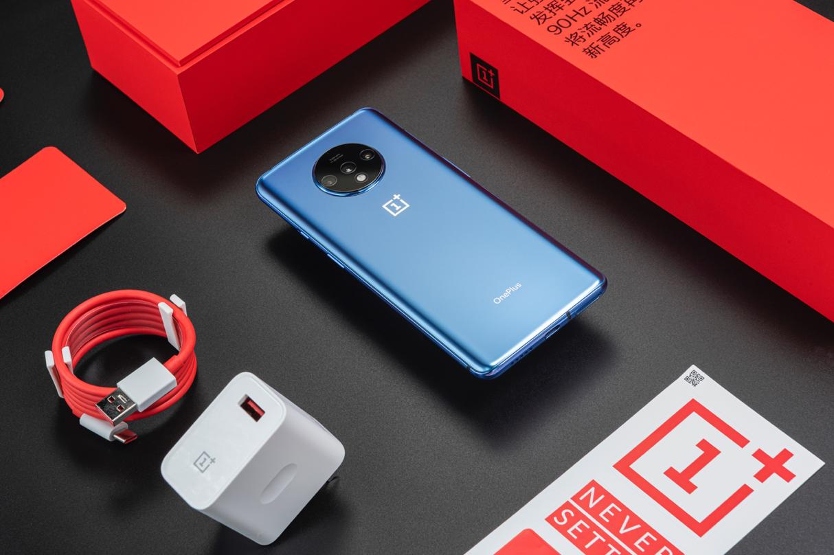 损害电池的行为,损害手机电池的做法