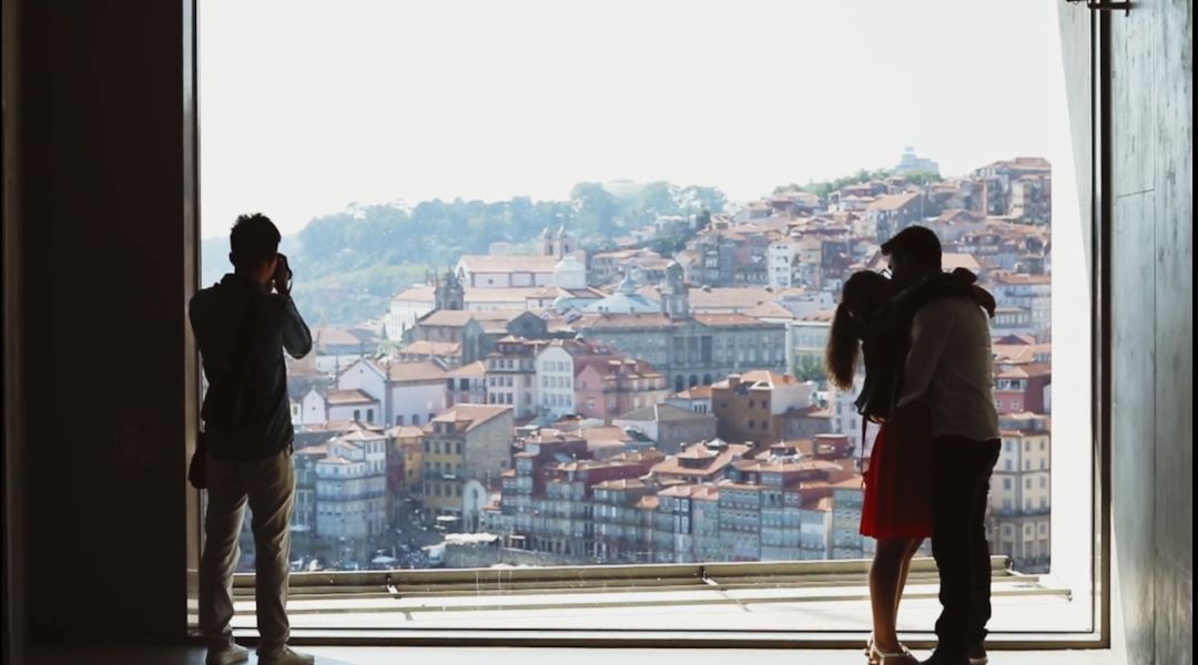 8块钱的沙丁鱼，当街烤制太美味，看船长如何玩转波尔图