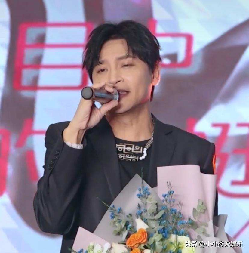 陈志朋四川音乐,陈志朋歌曲红蜻蜓