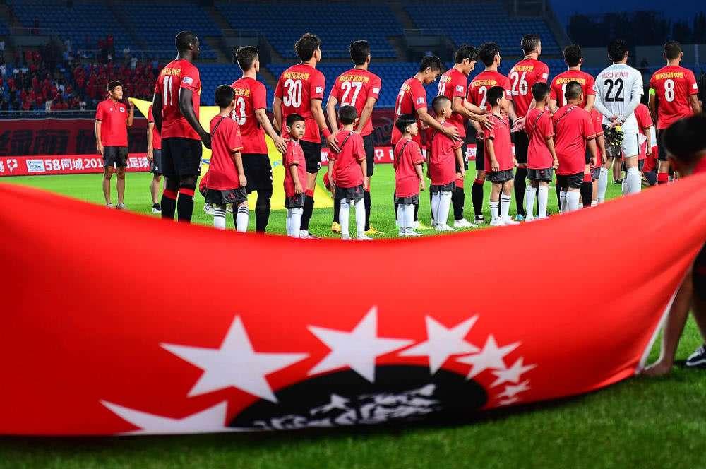 各大足球俱乐部解散,球队接连解散中超何去何从