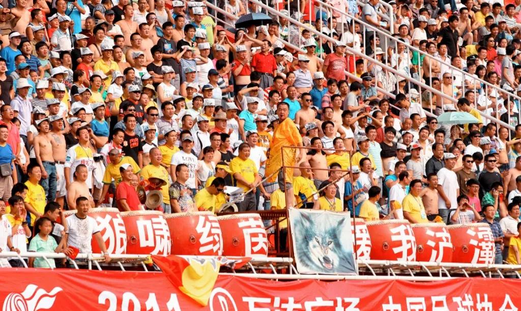 坎坷的陕西足球,陕西足球和河南足球