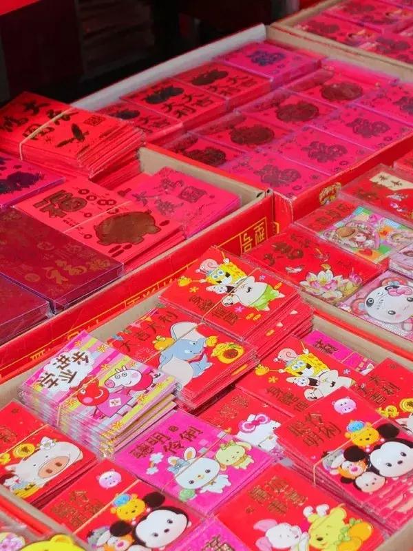 小年来啦，你家年货备齐了吗？小番走进番禺各大市场，收获满满的幸福……