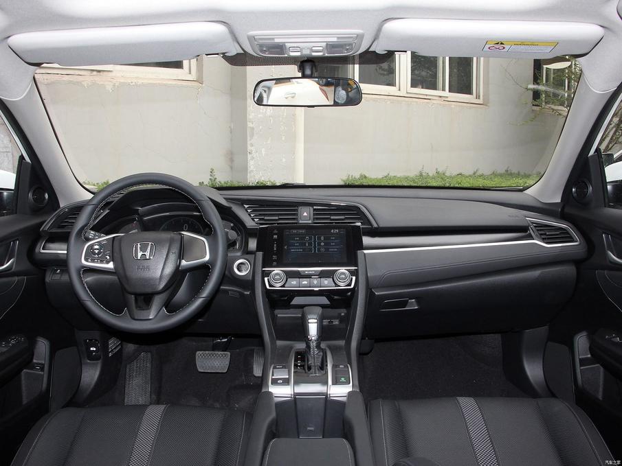 最新款本田思域高配3厢车落地价,2022款本田思域1.5t落地价多少钱