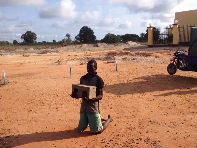 在安哥拉当黑人管理部部长1回忆我在非洲安哥拉的日子（十七）