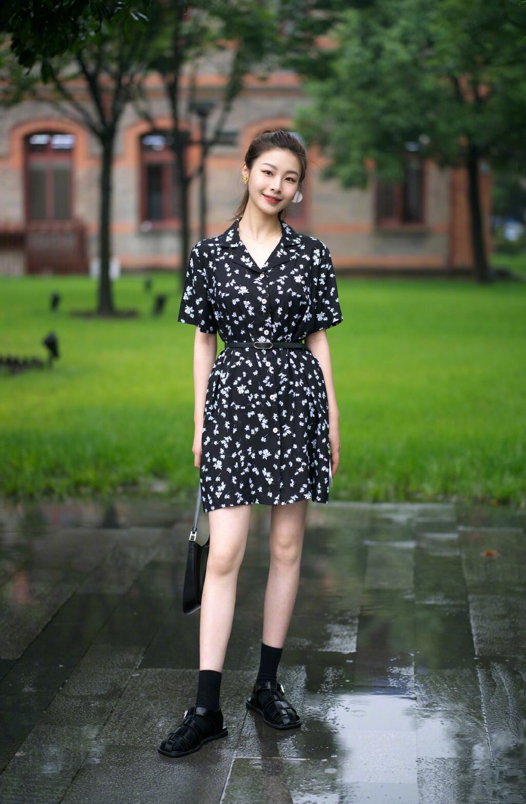 凉鞋袜子怎么穿显腿长,凉鞋防滑防晒袜