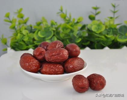 红枣到底有没有补血的功效,每天吃多少红枣能起到补血的功效