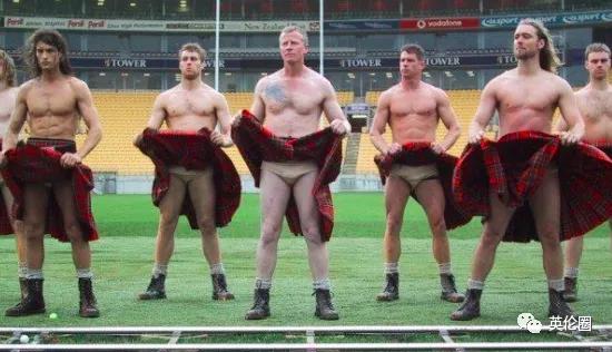 街头斗殴、醉酒裸奔...一大波短裙男子不顾警告涌入伦敦