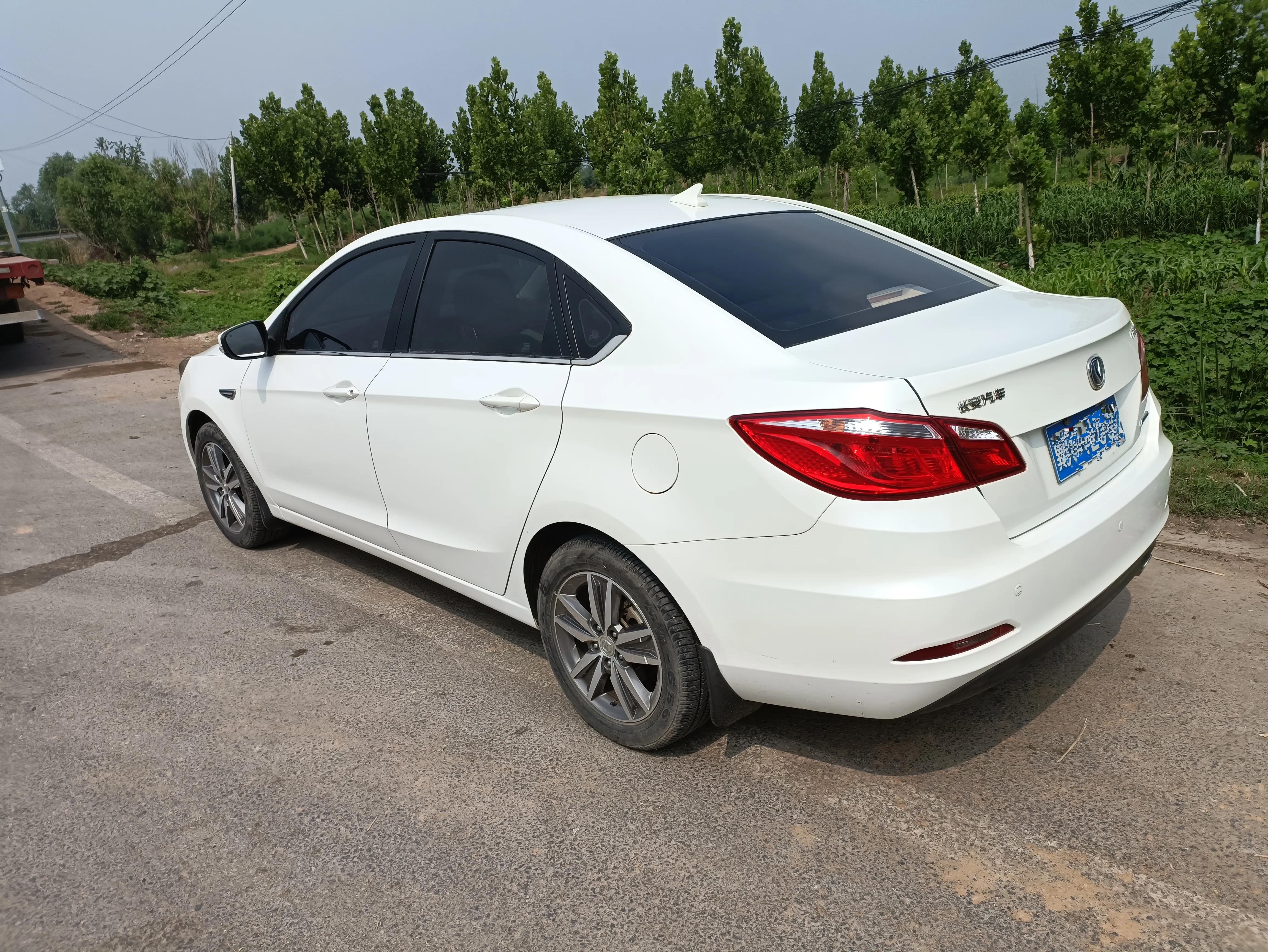 表显油耗6.8是多少油,表显油耗7.5实际10个油