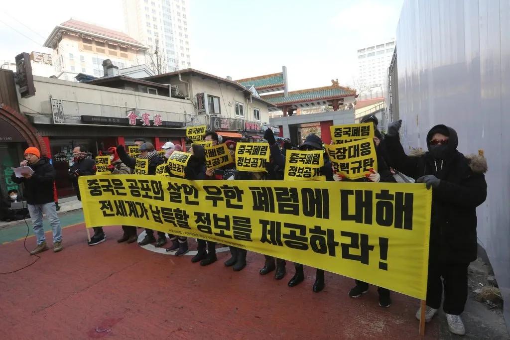 疫情华侨在国外被歧视,疫情期间海外华人的心酸