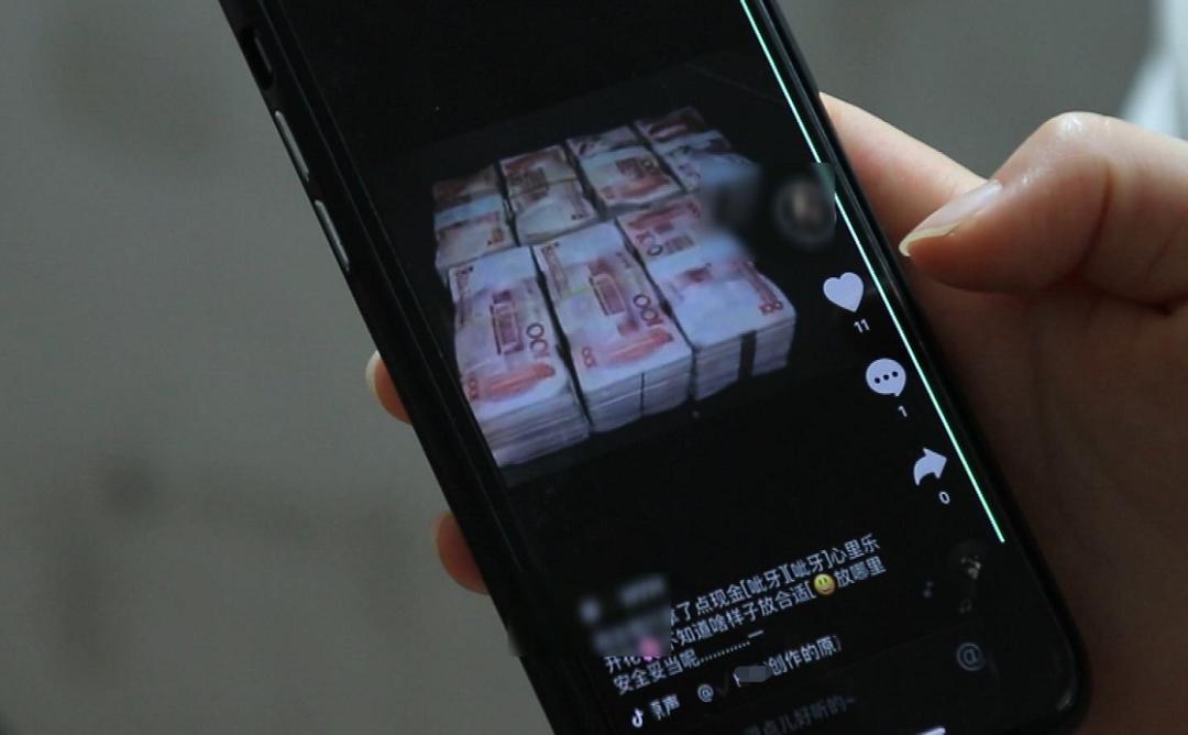 开千万豪车的富家千金,开着千万豪车的富婆