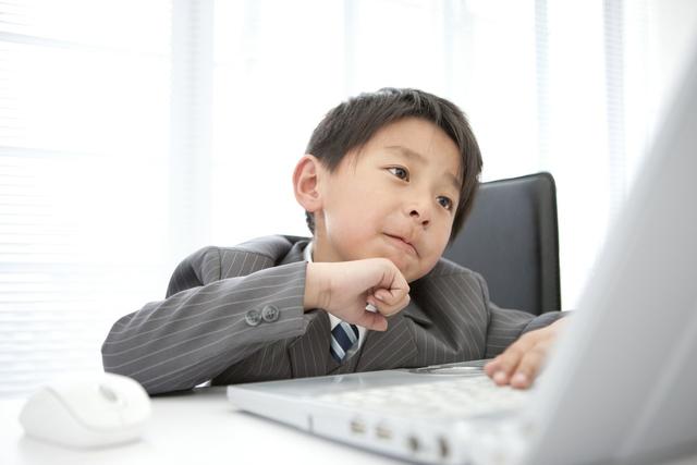 谜面相同，谜目各异，求正底2018112