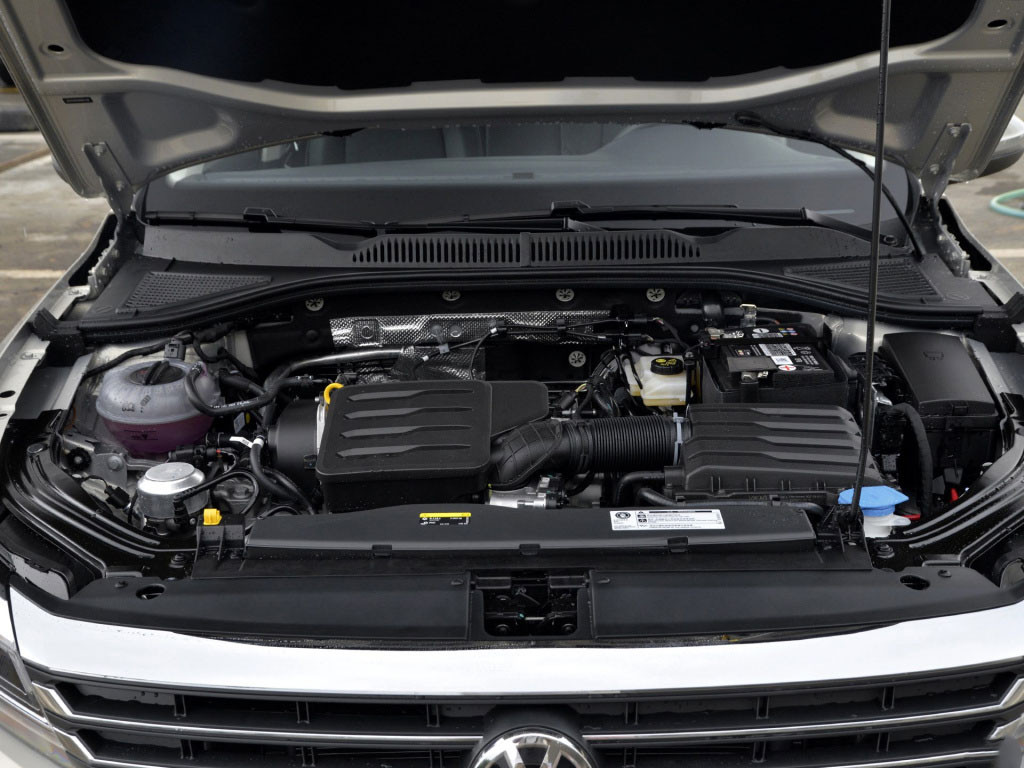 朗逸销量最好的车型,12年大众朗逸1.6自动二手车优缺点