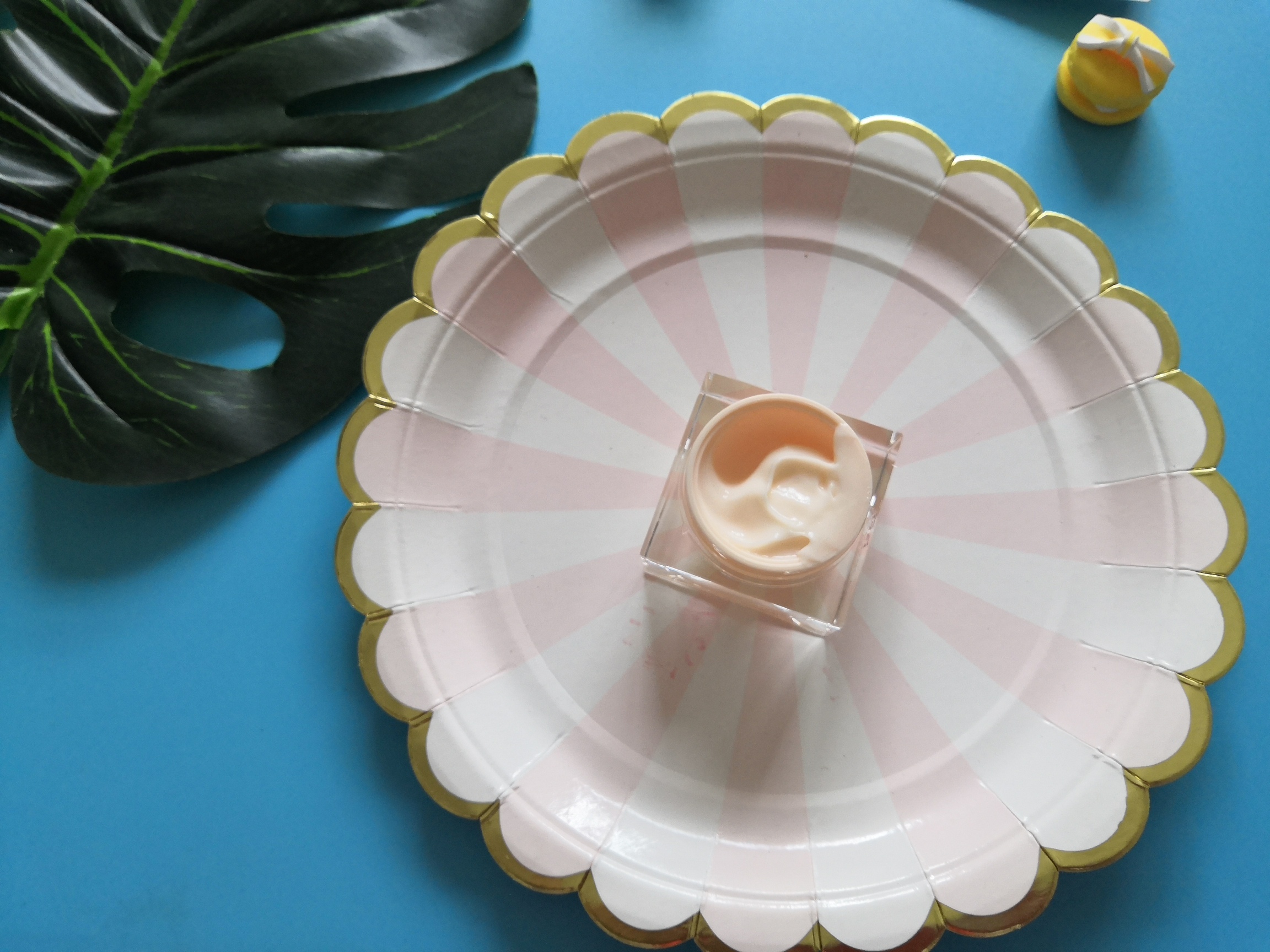 纪梵希中古外套,2023春装时装纪梵希