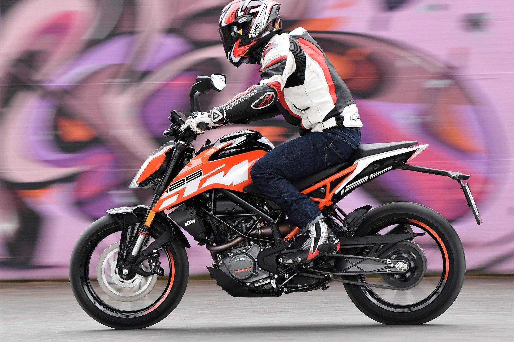 ktm250买下来多少钱,3万以内最好的摩托ktm390