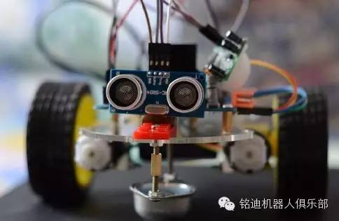 steam创客机器人课程,铭迪机器人