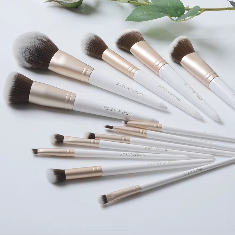 新手化妆平价好物推荐,新手化妆入门好物