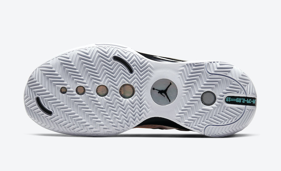 郭艾伦大童球鞋aj35,aj34郭艾伦糖果配色上脚