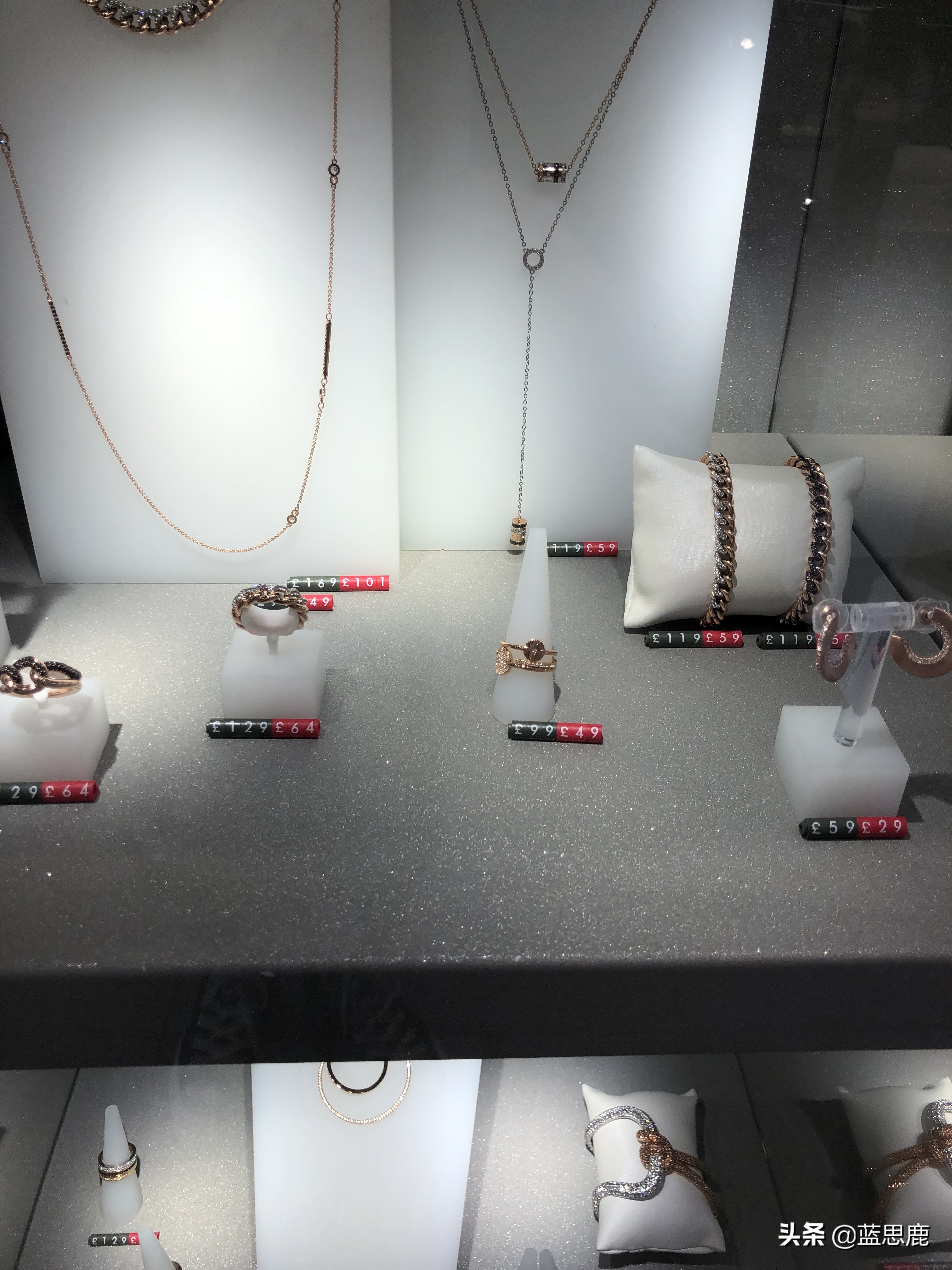 英国购物天堂比斯特村,比斯特购物村在英国哪里