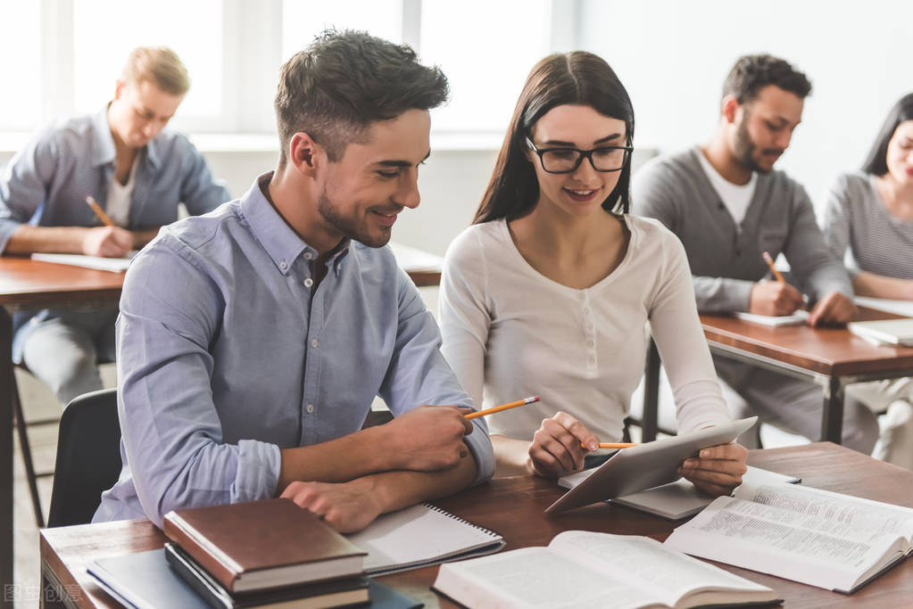 英语课堂教学与英语思维研究,中学英语教学有效提问策略研究