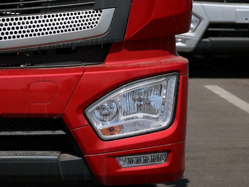 拉快递哪款车最省油,拉快递最好的车型