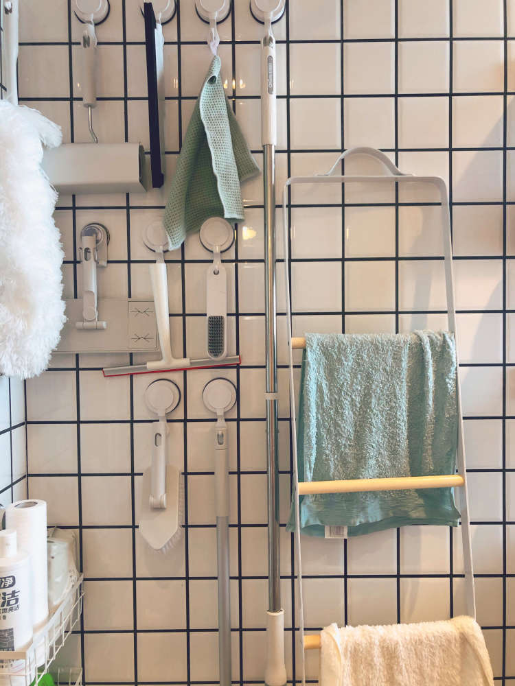 70平两室小户型，原木色的日式小清新，让家更温馨