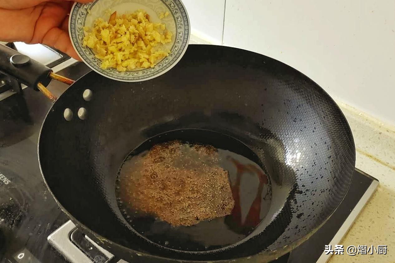 教你做好吃的炒面，方法简单，只要把握这一步，面Q弹味道鲜美