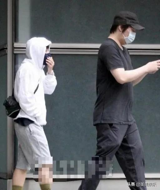 阿信与助理恋情曝光,阿信谈恋爱通告