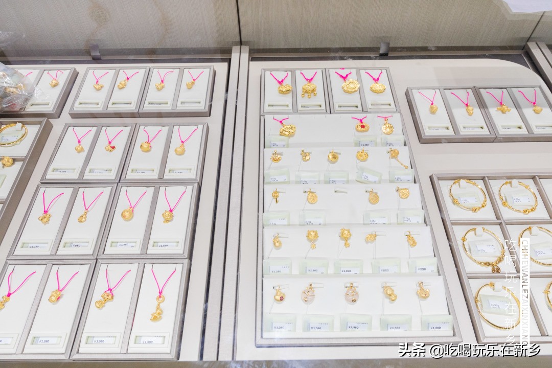 平原小镇王府井奥特莱斯最新活动,王府井奥莱平原小镇都有什么