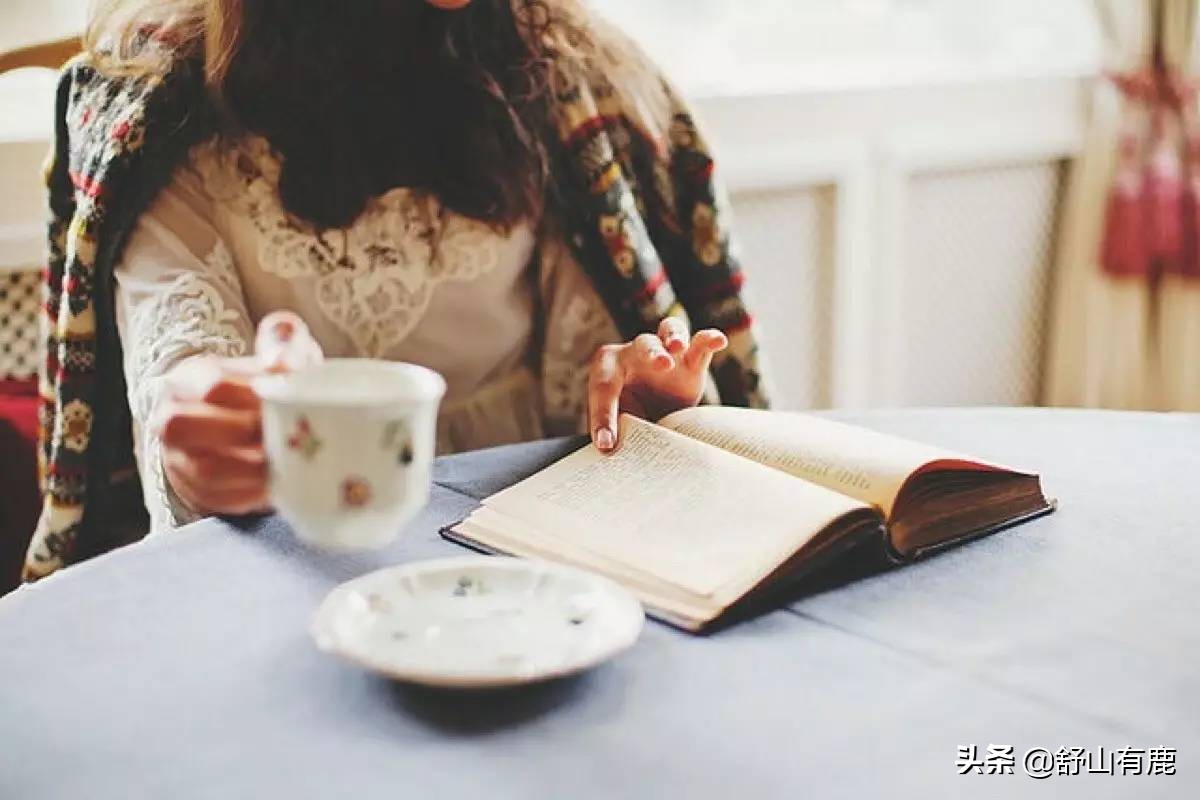 想要对付讨厌的人，失败者用拳头，聪明人这样做