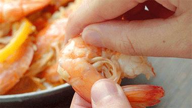 水煮大虾开水下锅还是冷水,水煮大虾是冷水下锅还是热水