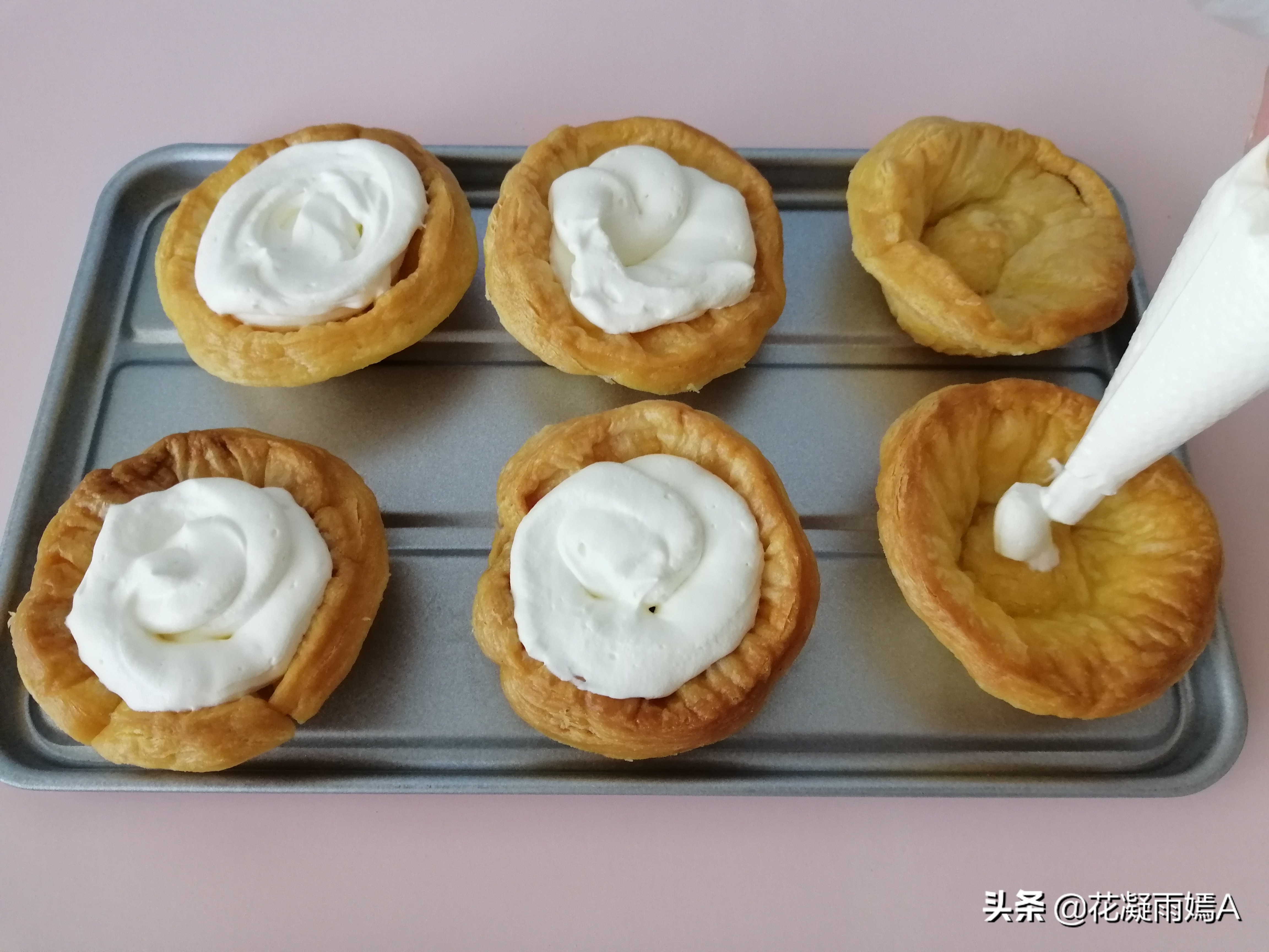 蛋挞皮最简单的做法花样吃法,如何用蛋挞皮做甜品不需要奶油