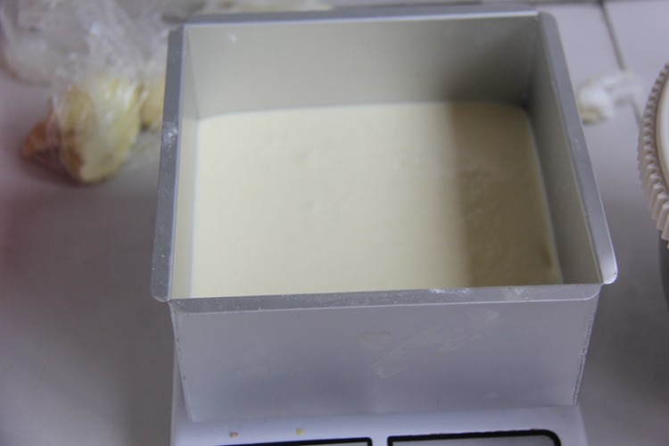 榴莲冻芝士蛋糕,爆浆榴莲芝士蛋糕烤箱做法