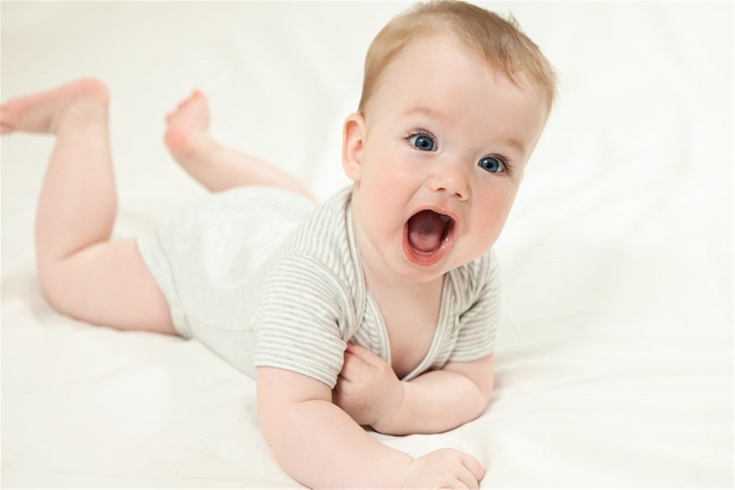 给宝宝换尿不湿，你真的做对了吗？换得不对可能引发尿路感染