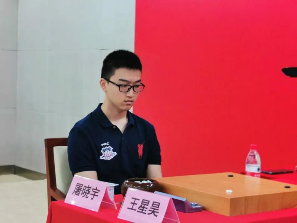 屠晓宇线下赛事,屠晓宇比赛视频