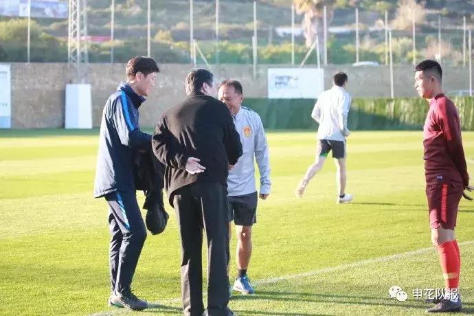 现在申花足球运动员徐友刚简介,国足与申花