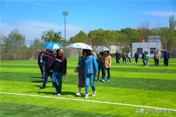 为了共同的期待——凯越集团创始人真情关怀富乐中学毕业班教师