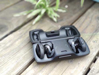 兰士顿d4c耳机打游戏怎么样,兰士顿d4耳机可靠吗