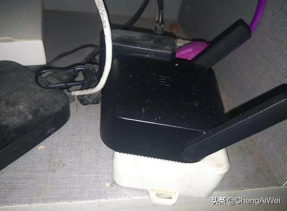 小米wifi放大器pro黄灯一直亮着,小米wifi放大器pro和2代的区别
